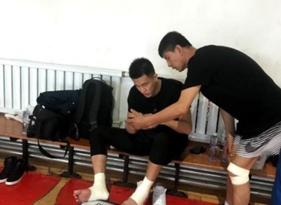 休假手癢癢了！郭艾倫回老家打野球 與父親同場競技引爆網絡